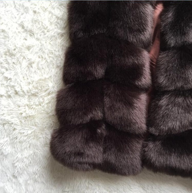 Faux Fur Factory Fox Faux Fur Coat Women Winter Warm Artifical Fur Coat Overcoat Female Ladies Fox Faux Furs Jacket Coat CP30