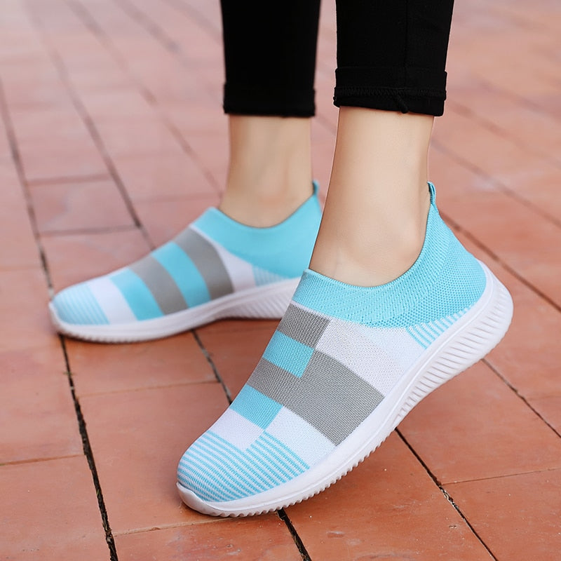 Sneakers Women Sock Shoes Woman Knitting Plus Size 43 Fashion Women Casual Shoes Female Mesh Sneakers Flat Tenis Feminino