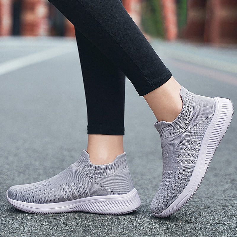 Women Flats Sneakers 2020 New Fashion Sneakers for Women Casual Slip On Sock Trainers Women Shoes Zapatillas Mujer