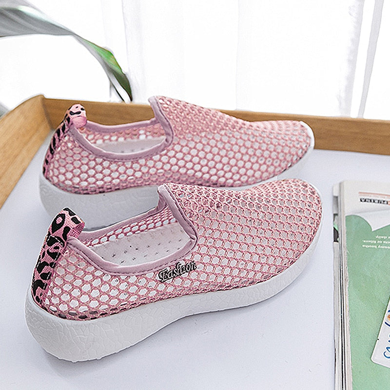 Women Shoes Summer Mesh Breathable Shoes Woman Shoes Fashion Sneakers Soft Comfortable Slip On Women's Shoes Zapatos De Mujer