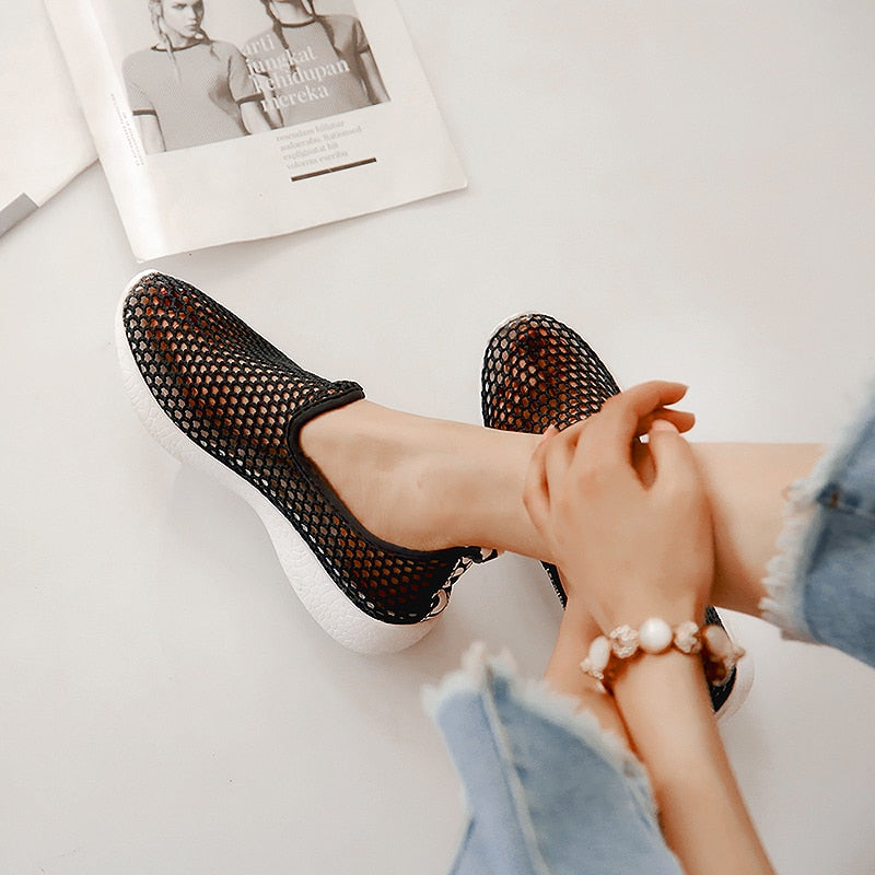 Women Shoes Summer Mesh Breathable Shoes Woman Shoes Fashion Sneakers Soft Comfortable Slip On Women's Shoes Zapatos De Mujer