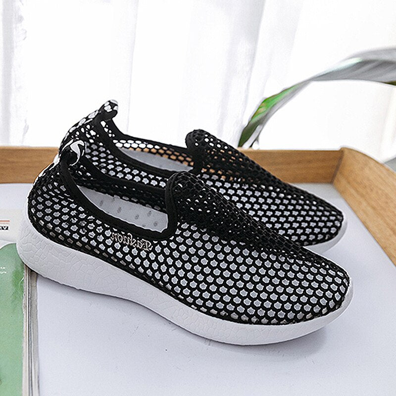 Women Shoes Summer Mesh Breathable Shoes Woman Shoes Fashion Sneakers Soft Comfortable Slip On Women's Shoes Zapatos De Mujer