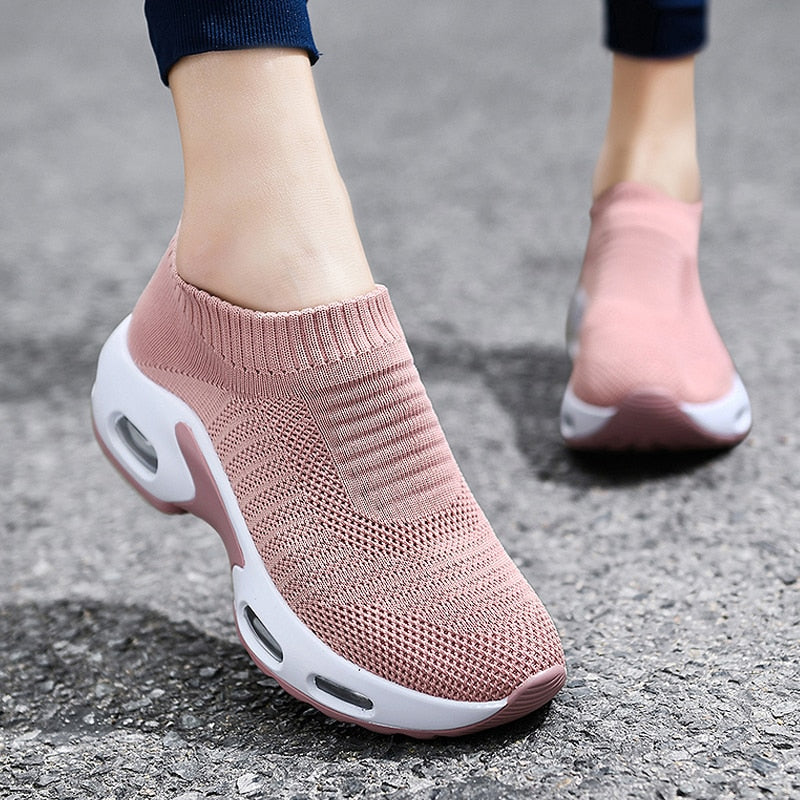 Women Sneakers 2020 Spring Flat Shoes Slip on Platform Sneakers for Women Black Breathable Mesh Sock Sneakers Shoes