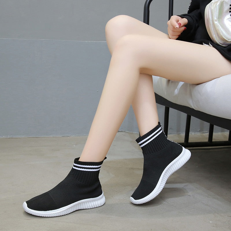 Women Sneakers Shoes 2020 Fashion Socks Shoe Casual Sneakers Summer Knitted Vulcanized Shoes Women Flats Trainers Tenis Feminino