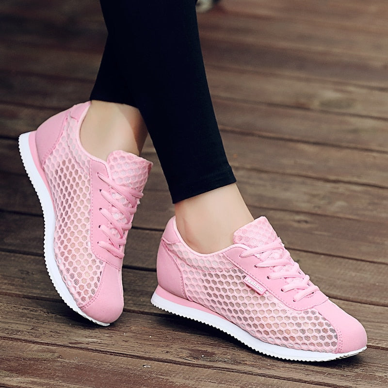 Women's Breathable Flat Shoes Light Soft Sport Shoes Women Tennis Shoes Female Stability Walking Sneakers Trainers Cheap